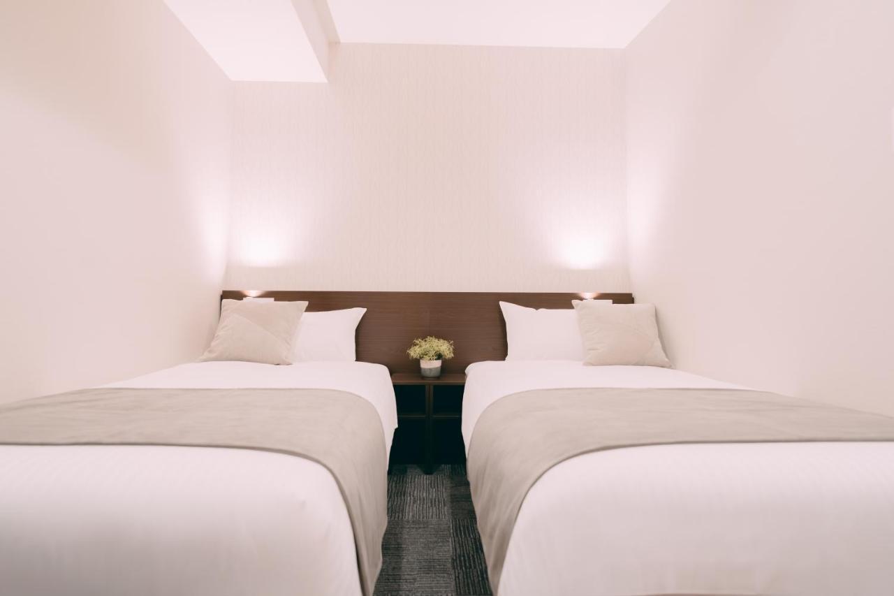 R Hotel Honmachi Osaka Esterno foto